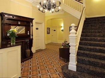 Chalfield Manor Boutique Hotel บอร์นมัธ ภายนอก รูปภาพ